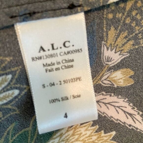 A.L.C. Cooper Silk Floral Open Back Long Sleeve Blouse sz 4 - Picture 4 of 15